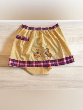 Vintage Handmade Yellow Plaid Trim Half Apron Embroidered Cat Dog Print Pocket